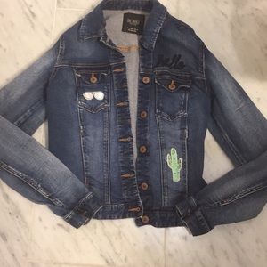 JEAN JACKET
